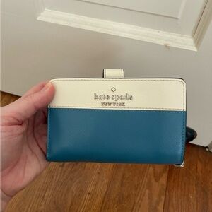 Kate Spade Teal and White Wallet